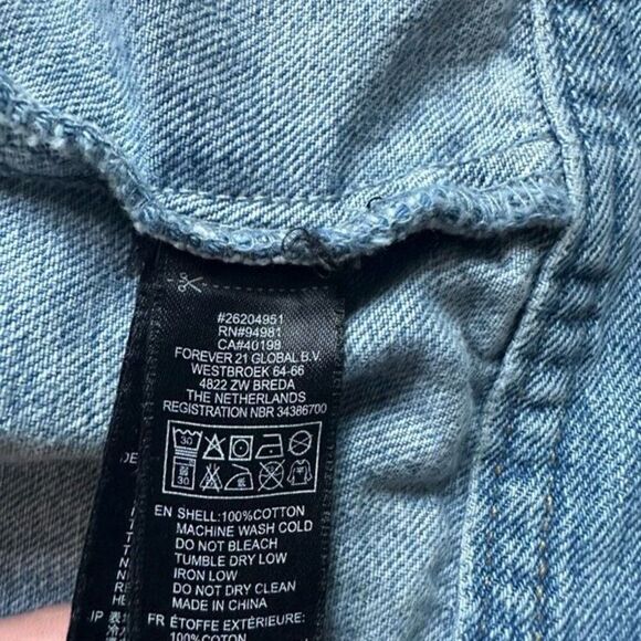 Studded Denim Vest - Picture 6 of 6